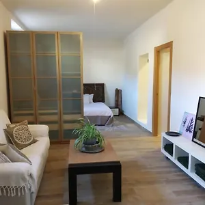 https://suites-home-center.es-andalucia.com